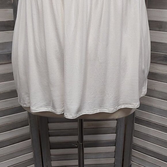 Ruffle Sleeve Tank  | 89th & Madison | 3X - Picture 2 of 10